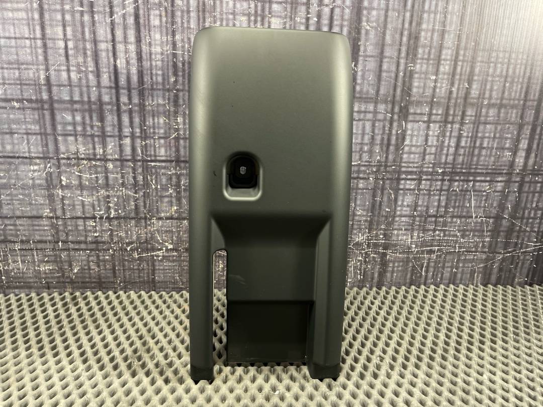 Кожух рулевой колонки, 1420 рублей, Красноярск