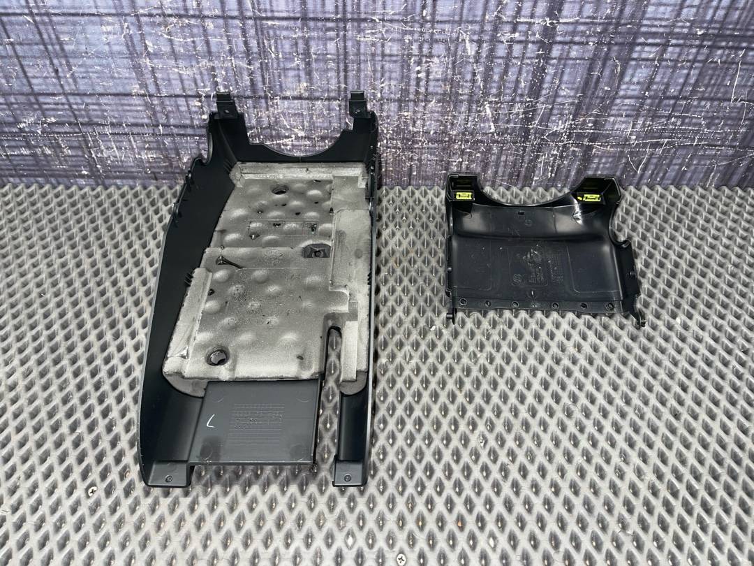 Кожух рулевой колонки, 1420 рублей, Красноярск