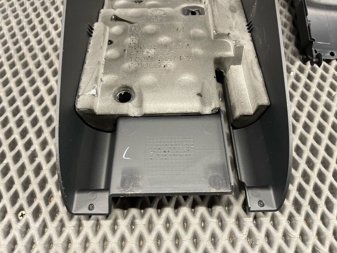 Кожух рулевой колонки, 1420 рублей, Красноярск