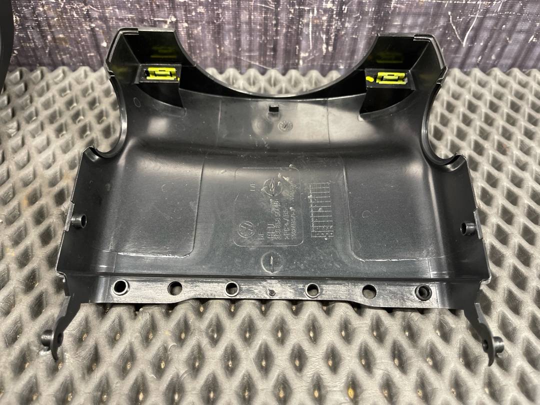 Кожух рулевой колонки, 1420 рублей, Красноярск