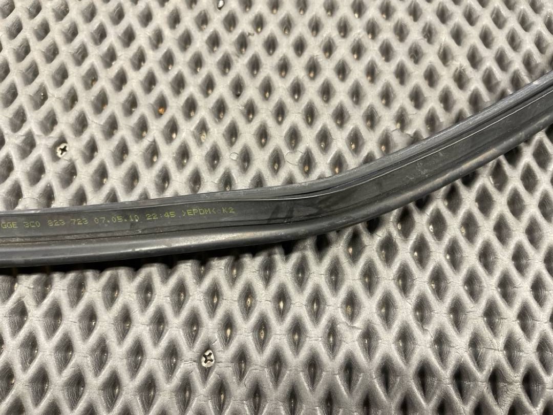 Подкапотный уплотнитель, 920 рублей, Красноярск