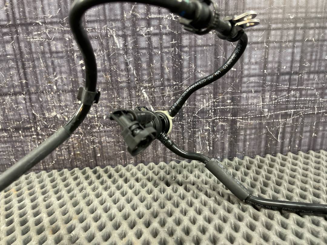 Клапан вентиляции топливного бака, 3730 рублей, Красноярск