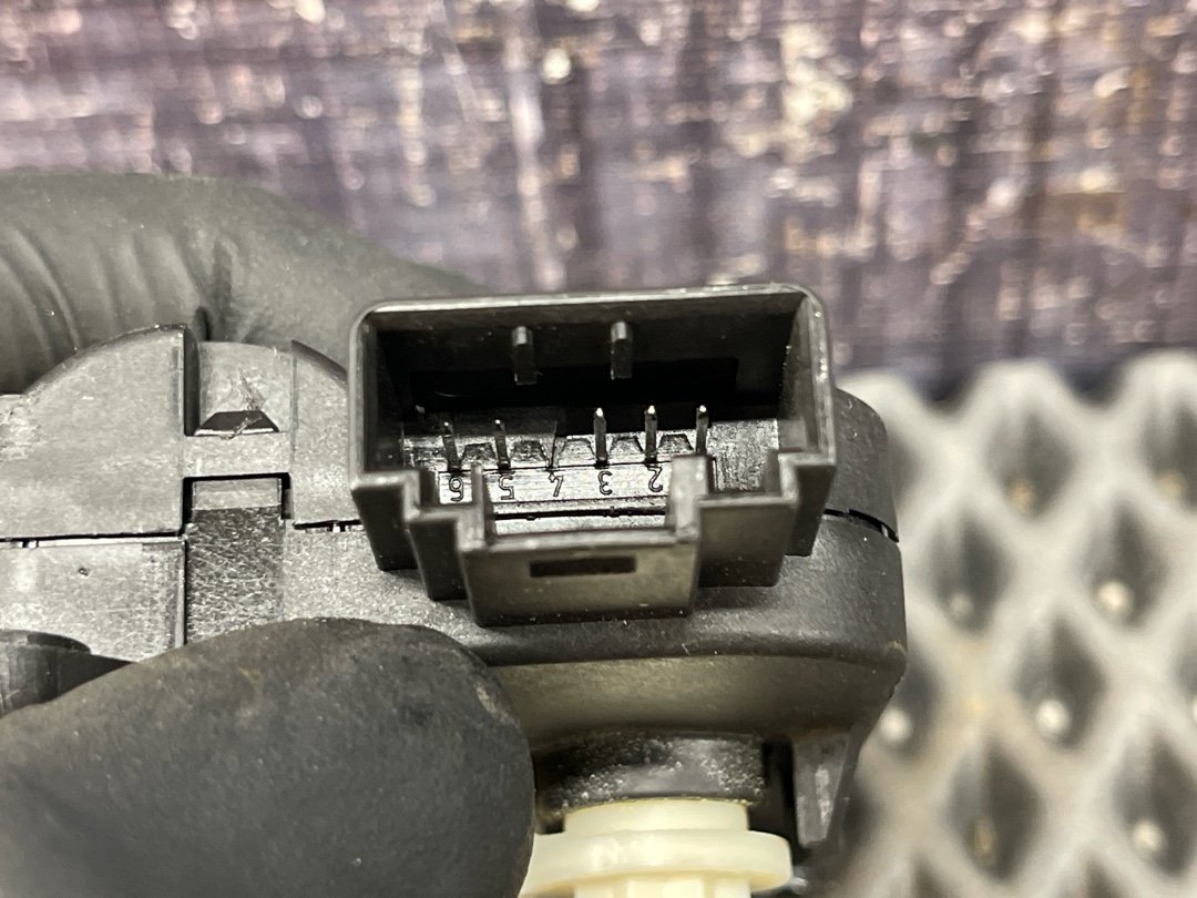 Мотор заслонки печки, 1470 рублей, Красноярск