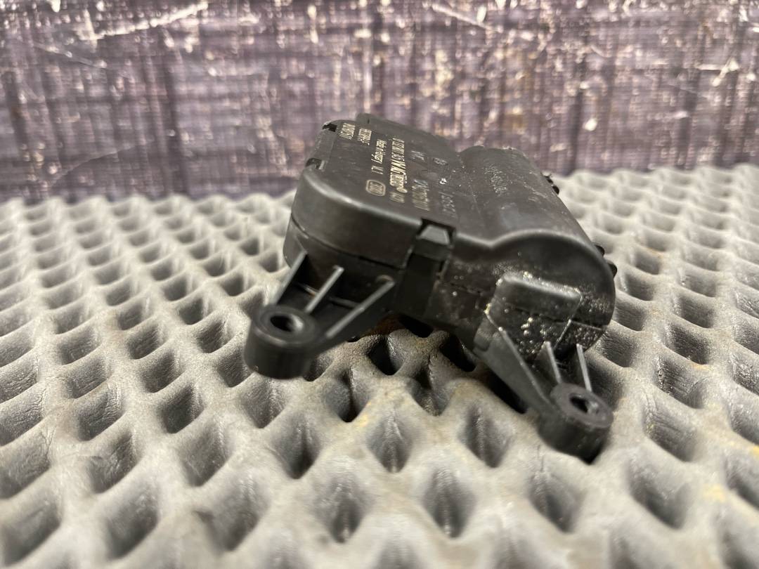 Мотор заслонки печки, 1470 рублей, Красноярск