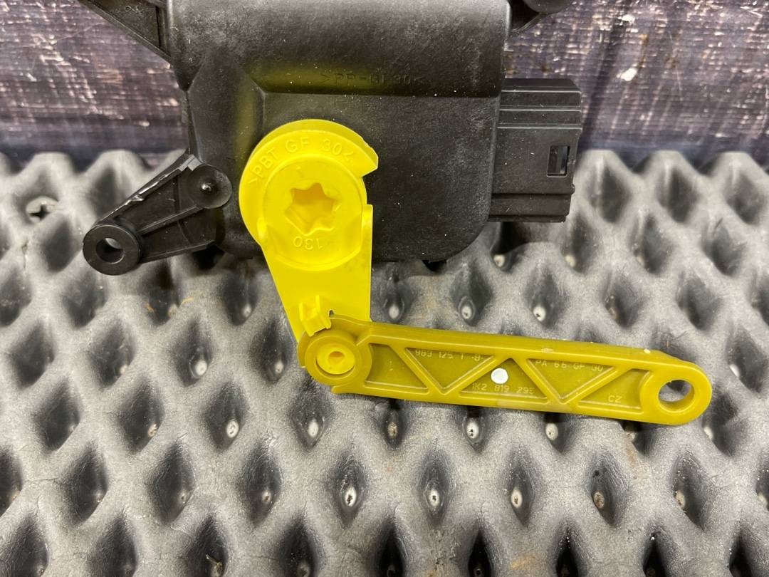 Мотор заслонки печки, 1470 рублей, Красноярск