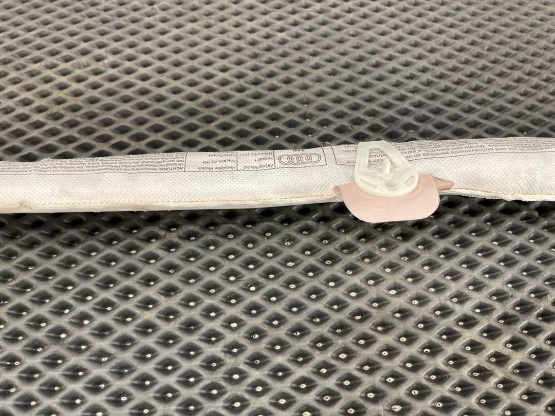 Подушка безопасности, 1060 рублей, Красноярск