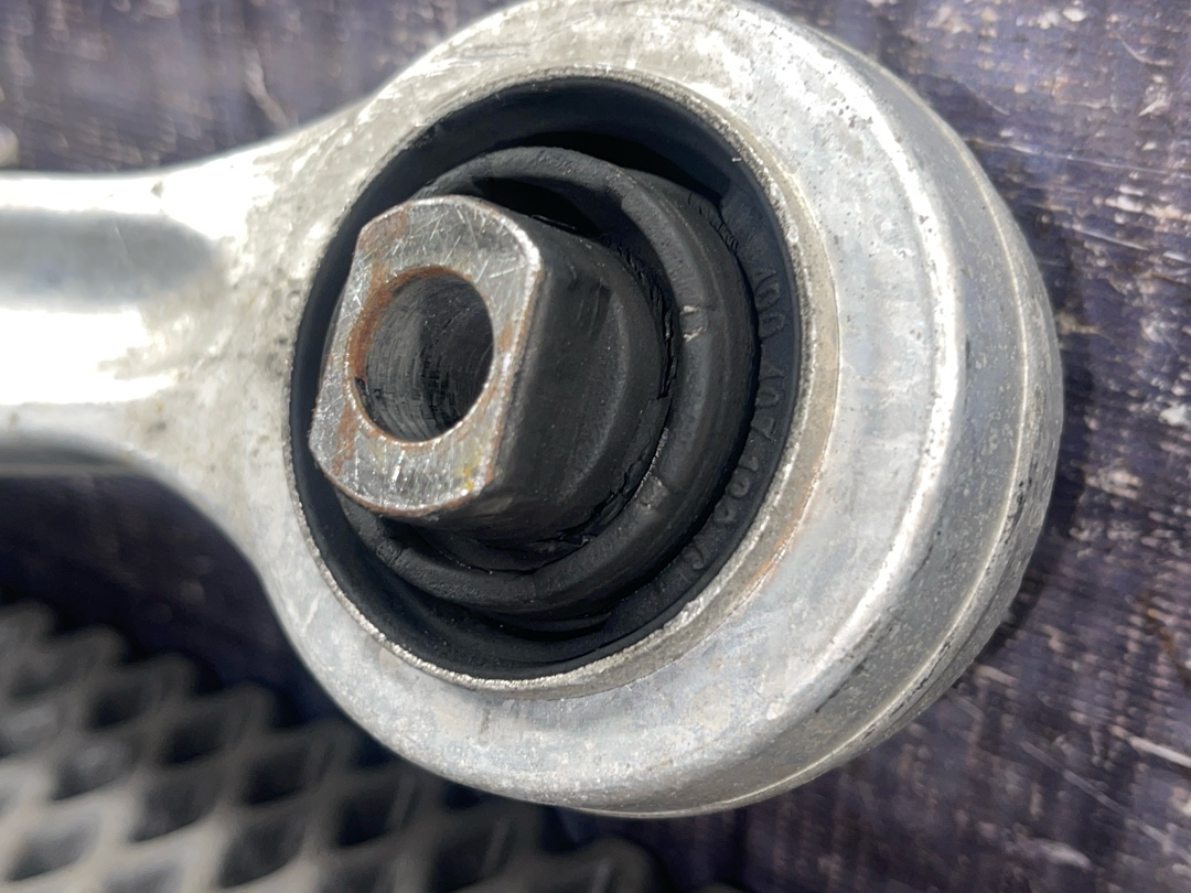 Рычаг подвески, 4030 рублей, Красноярск