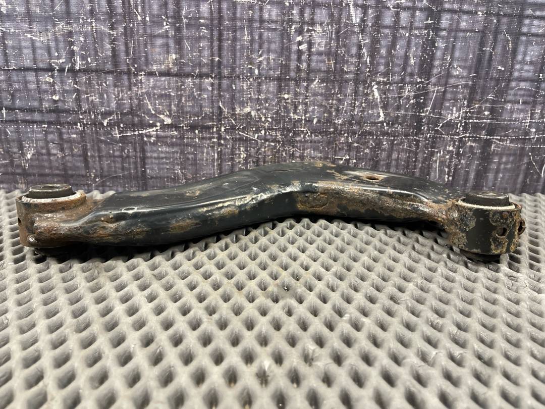 Рычаг подвески, 2710 рублей, Красноярск