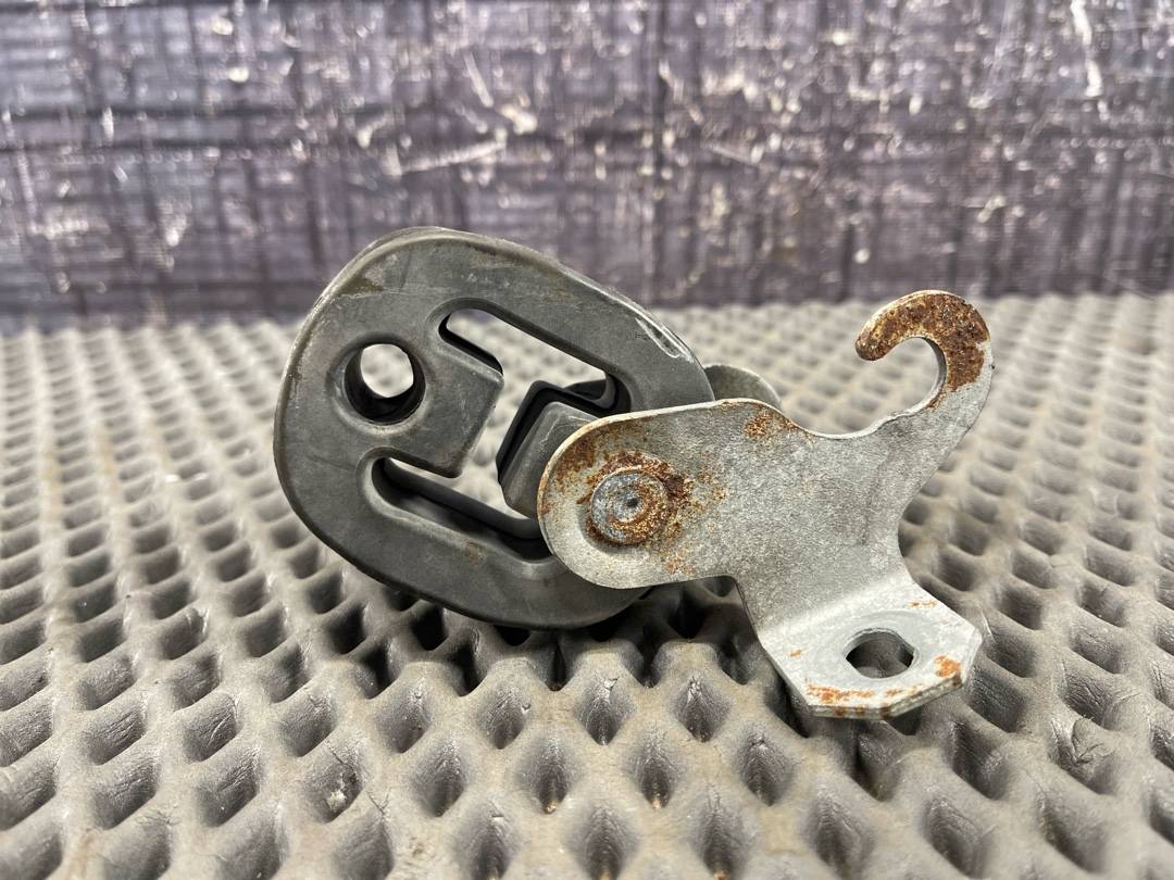 Подушка глушителя, 680 рублей, Красноярск