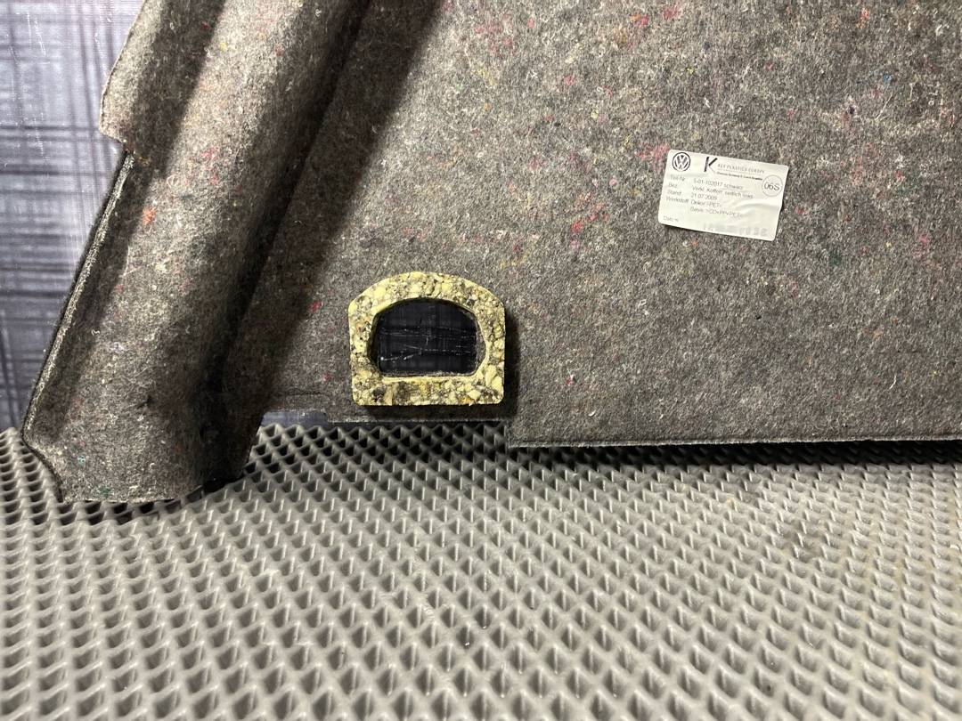 Обшивка багажника, 1920 рублей, Красноярск