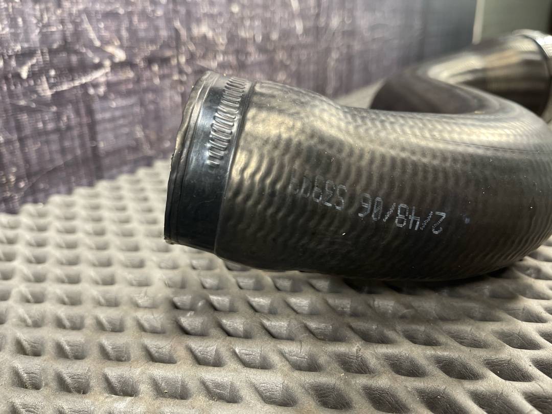 Патрубок интеркуллера, 1730 рублей, Красноярск