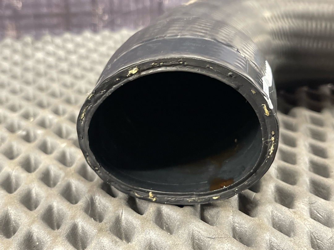 Патрубок интеркуллера, 1730 рублей, Красноярск