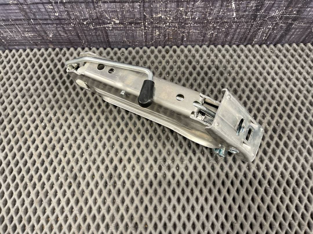 Домкрат, 2970 рублей, Красноярск