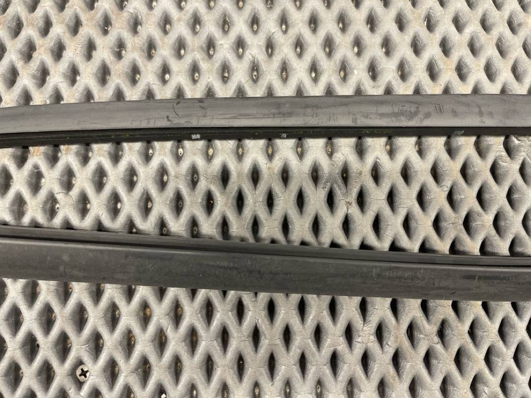 Молдинг лобового стекла, 1680 рублей, Красноярск