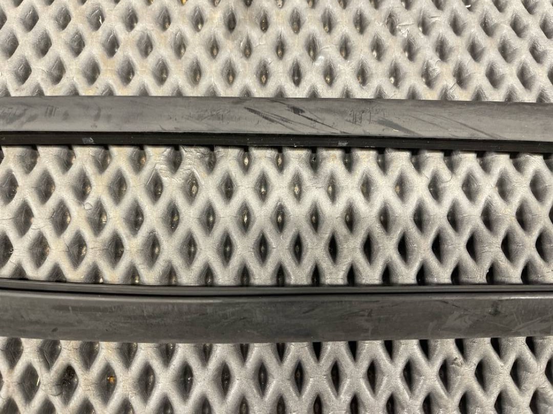 Молдинг лобового стекла, 1680 рублей, Красноярск