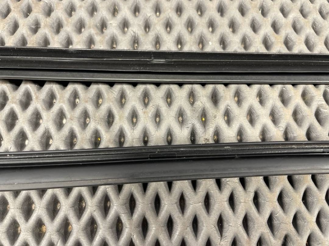 Молдинг лобового стекла, 1680 рублей, Красноярск