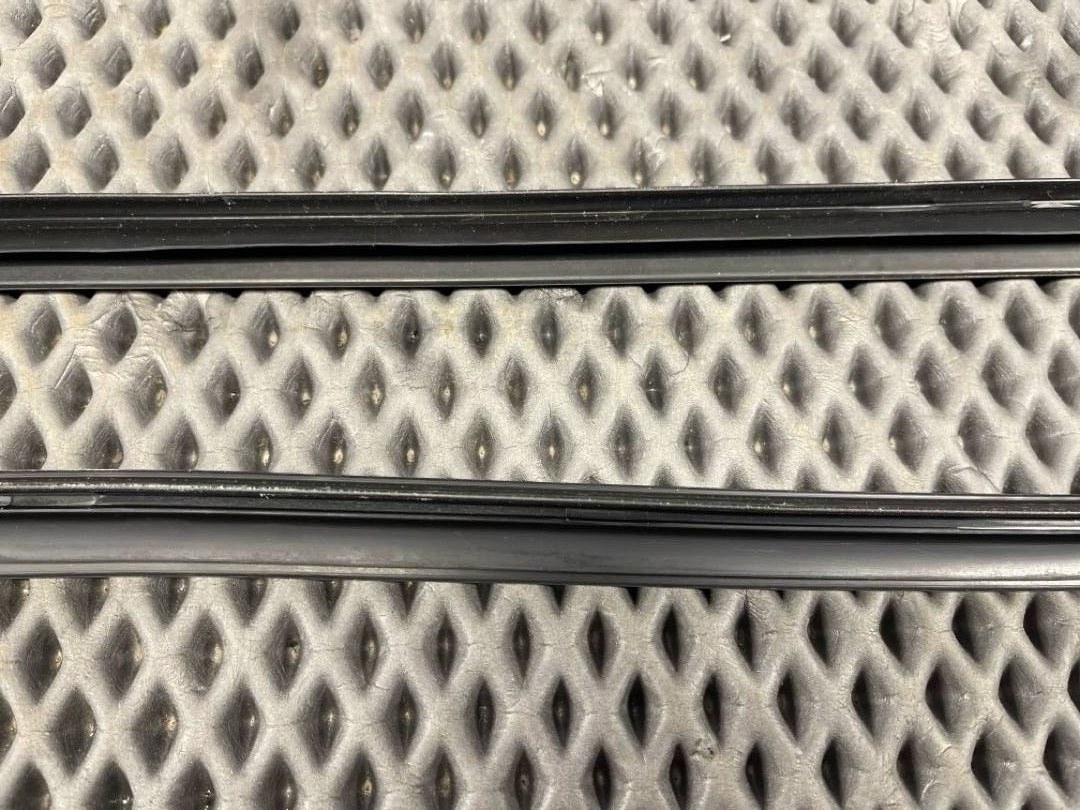 Молдинг лобового стекла, 1680 рублей, Красноярск