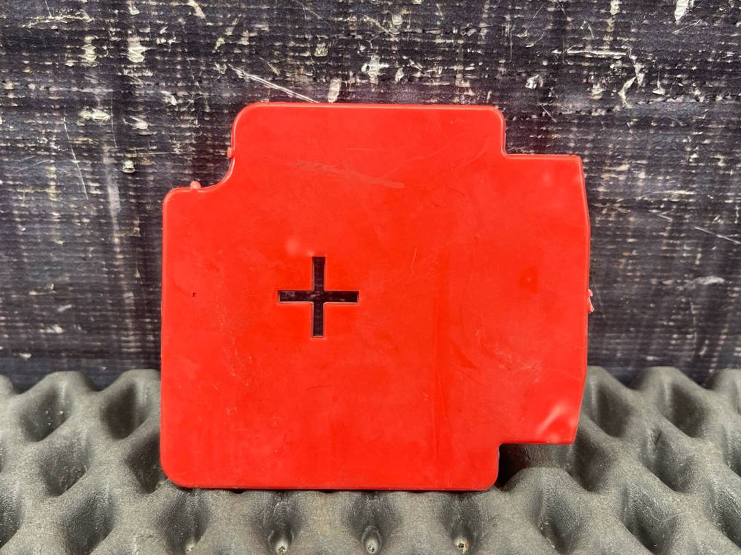 Заглушка плюсовой клеммы, 380 рублей, Красноярск