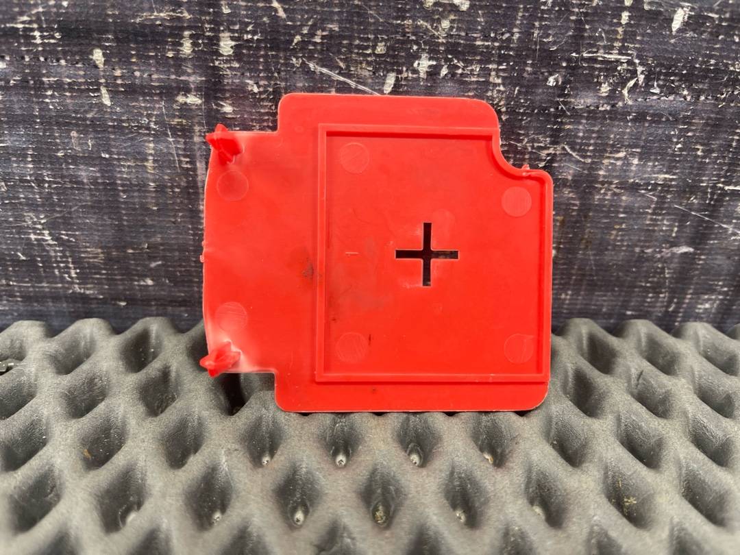 Заглушка плюсовой клеммы, 380 рублей, Красноярск