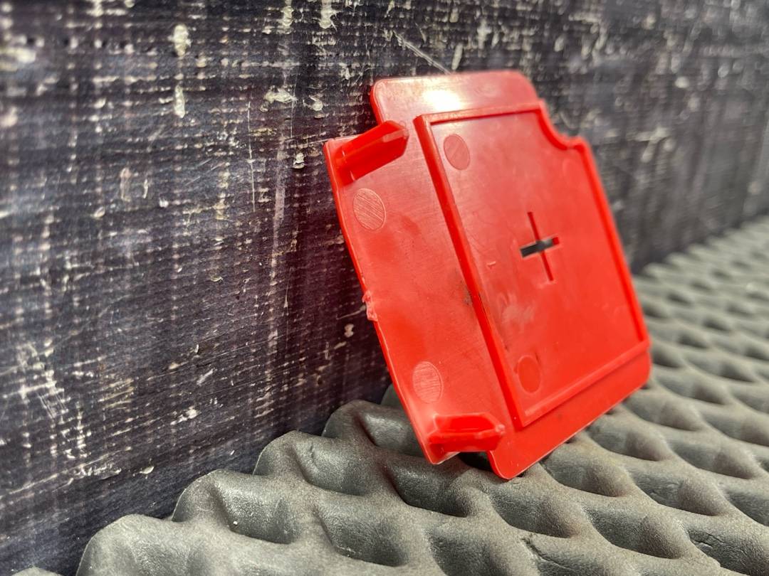 Заглушка плюсовой клеммы, 380 рублей, Красноярск