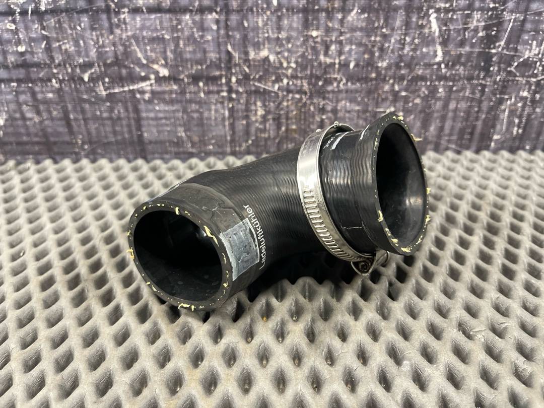 Патрубок интеркуллера, 680 рублей, Красноярск