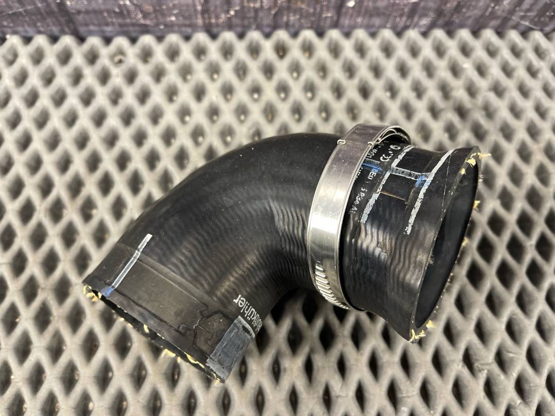 Патрубок интеркуллера, 680 рублей, Красноярск