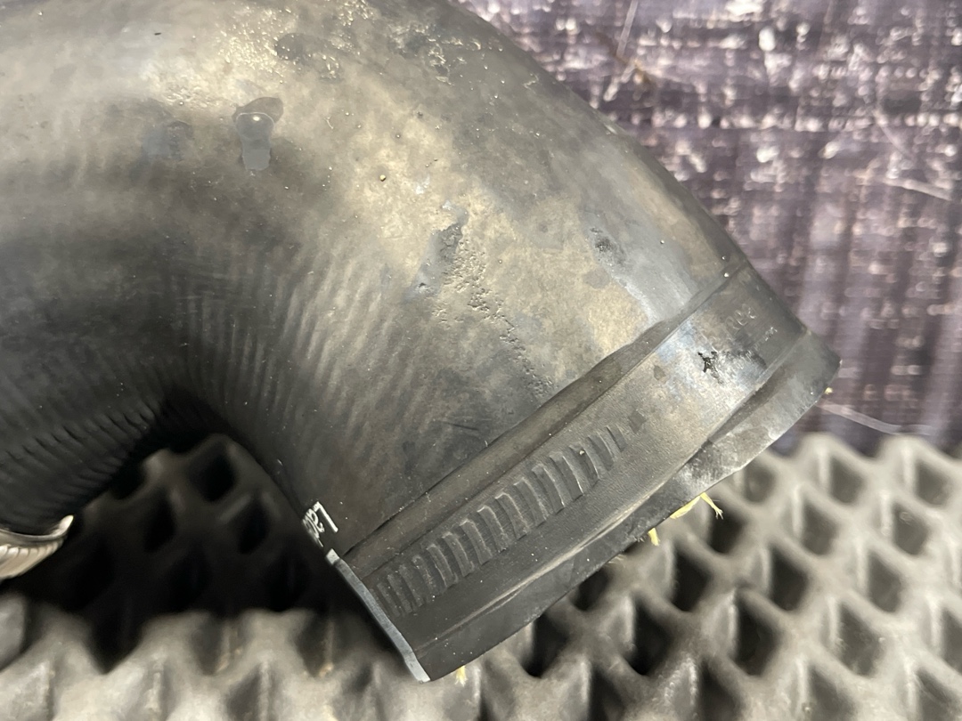 Патрубок интеркуллера, 680 рублей, Красноярск