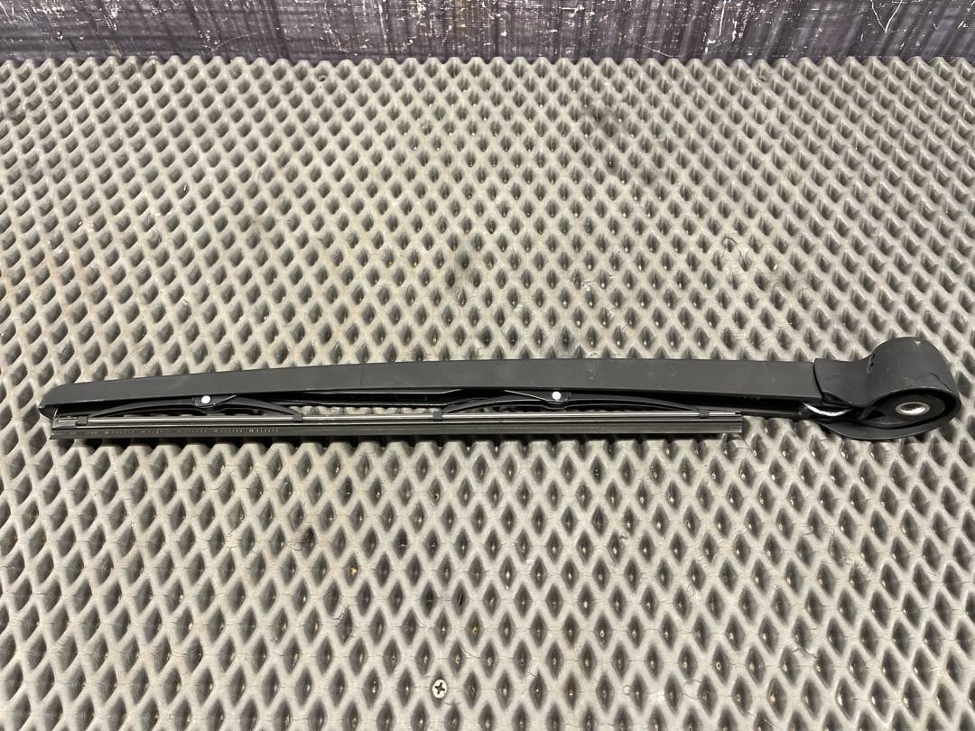 Дворник, 1710 рублей, Красноярск