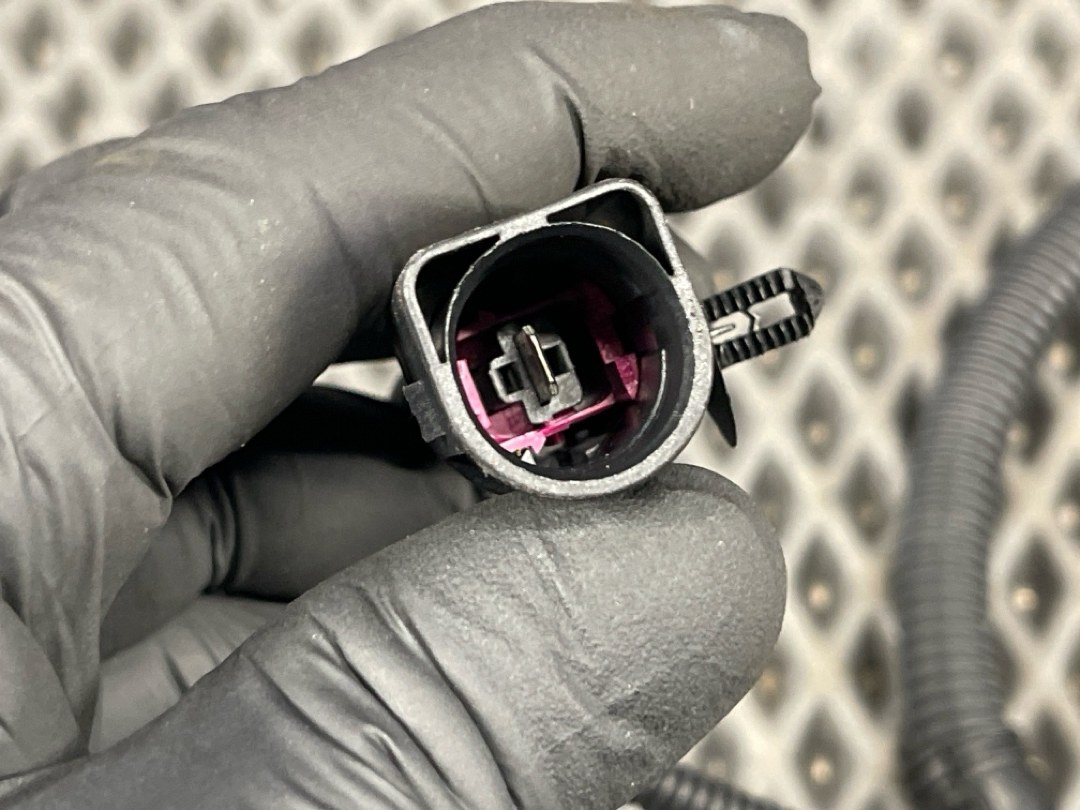 Клемма с проводом, 1720 рублей, Красноярск