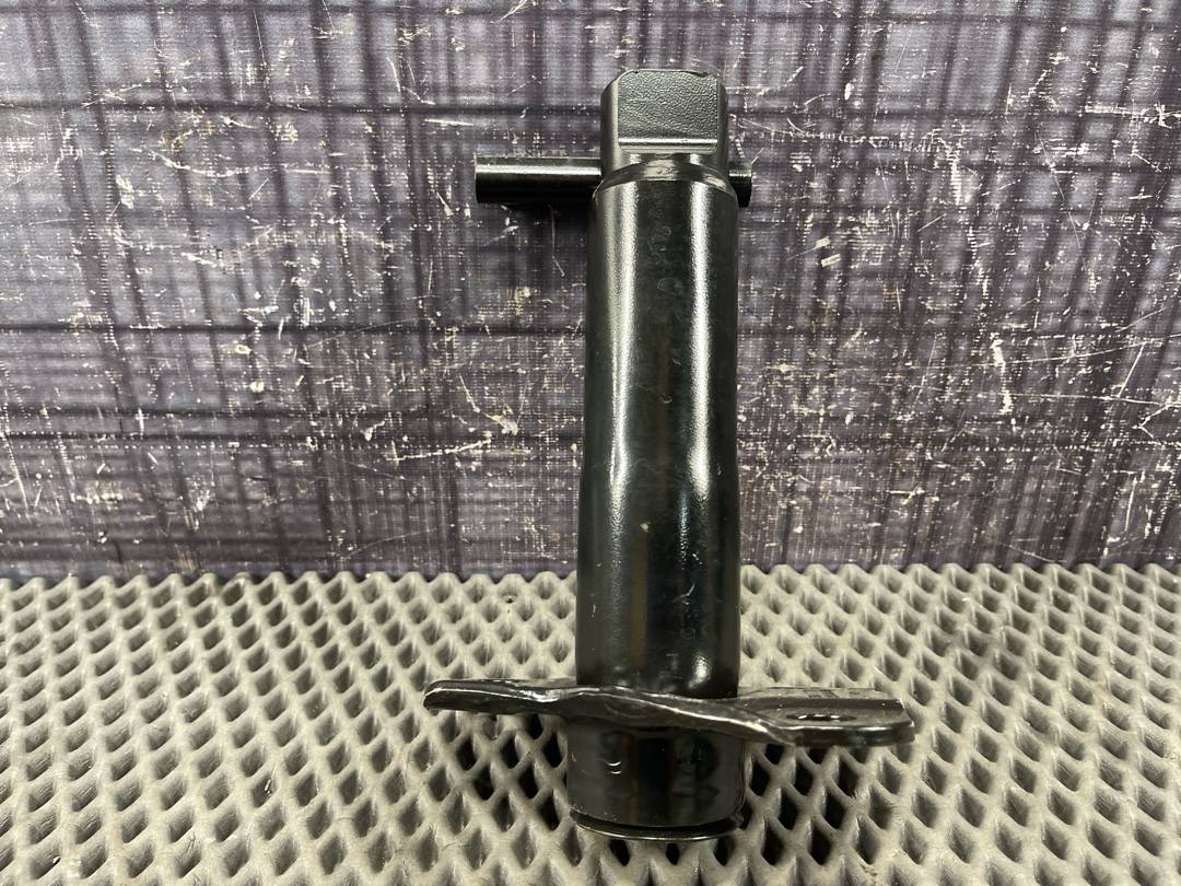 Кронштейн усилителя бампера, 1630 рублей, Красноярск