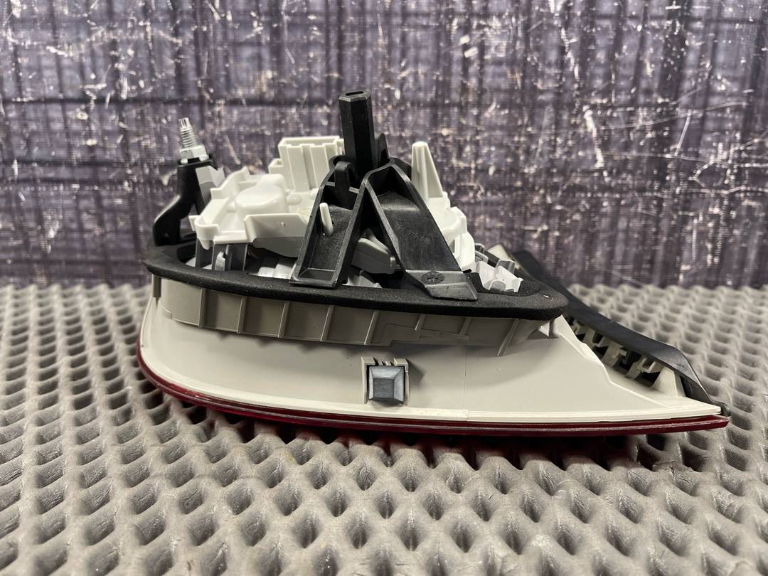 Фонарь в крышку багажника, 2030 рублей, Красноярск