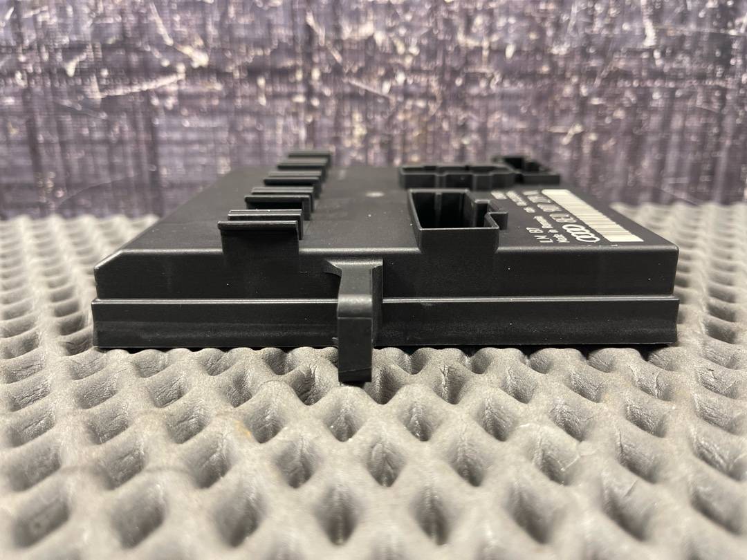 Блок управления бортовой сети, 2730 рублей, Красноярск