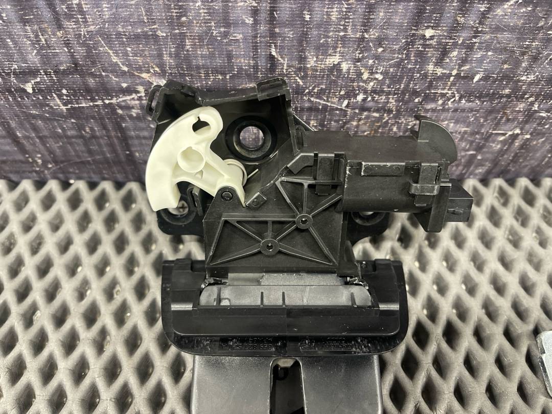 Замок крышки багажника, 3680 рублей, Красноярск