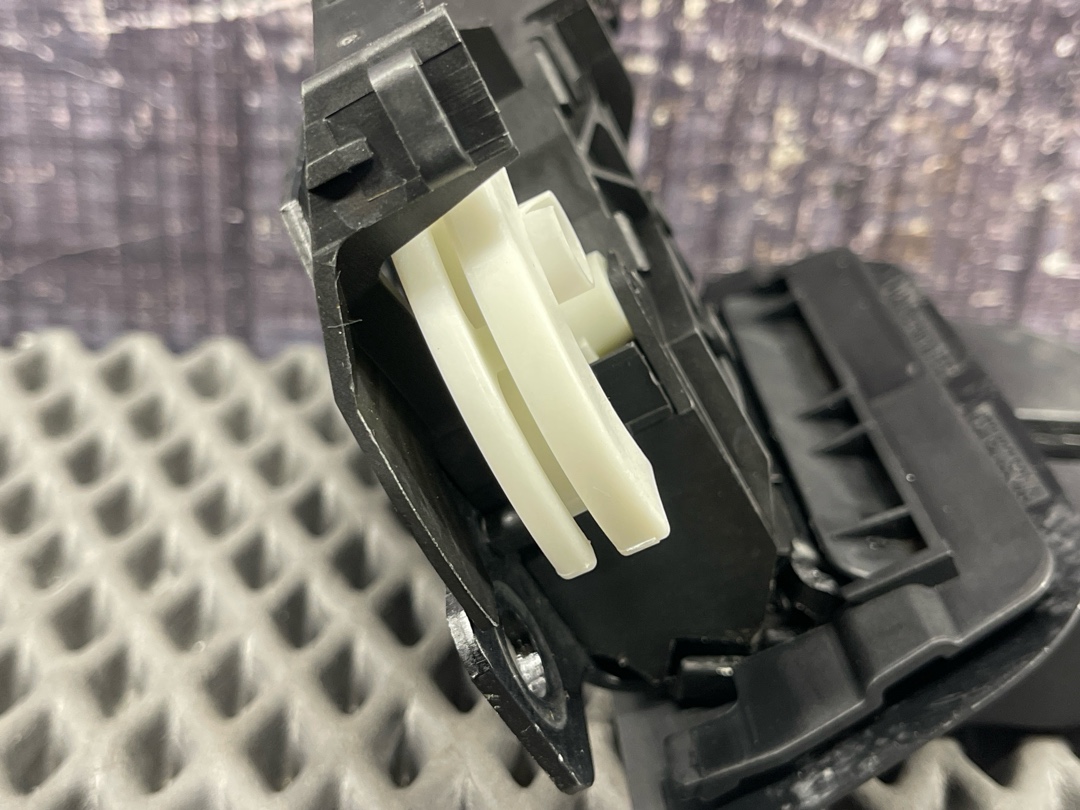 Замок крышки багажника, 3680 рублей, Красноярск