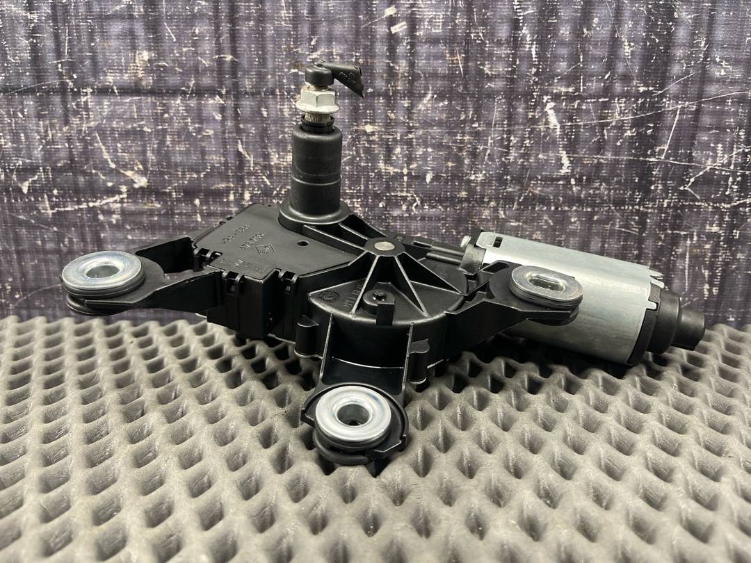 Мотор стеклоочистителя, 4210 рублей, Красноярск