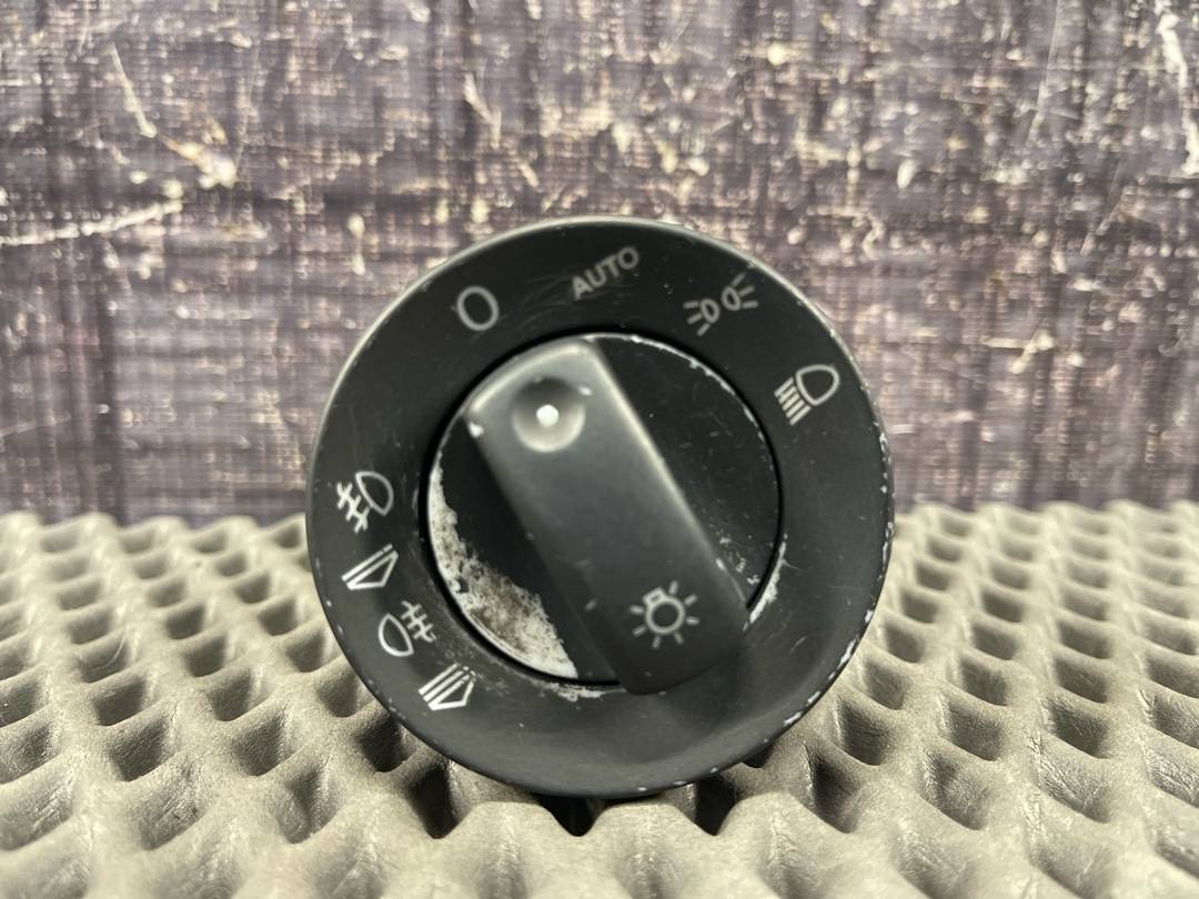 Переключатель света, 1840 рублей, Красноярск