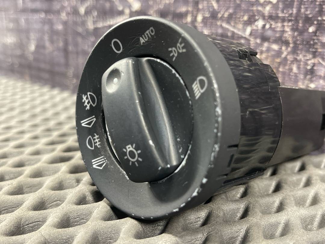 Переключатель света, 1840 рублей, Красноярск