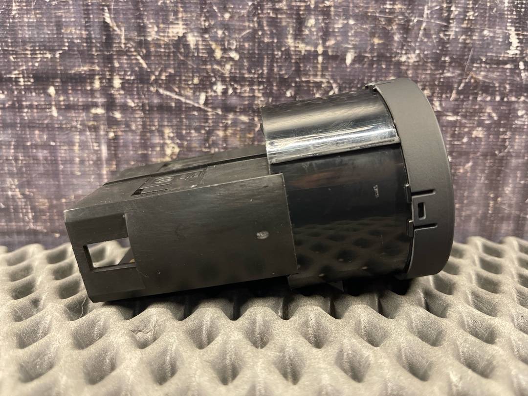 Переключатель света, 1840 рублей, Красноярск