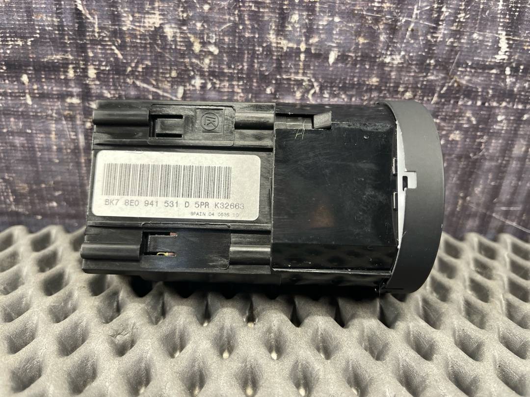 Переключатель света, 1840 рублей, Красноярск