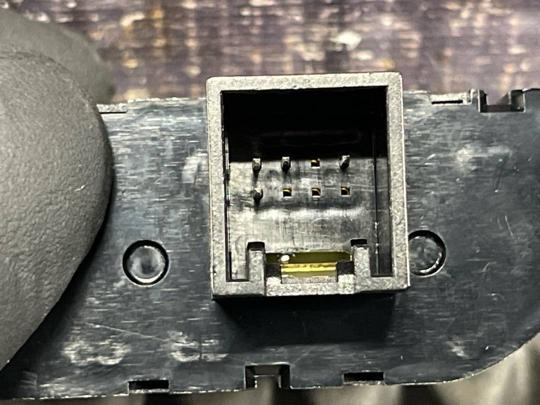 Кнопка салона, 360 рублей, Красноярск