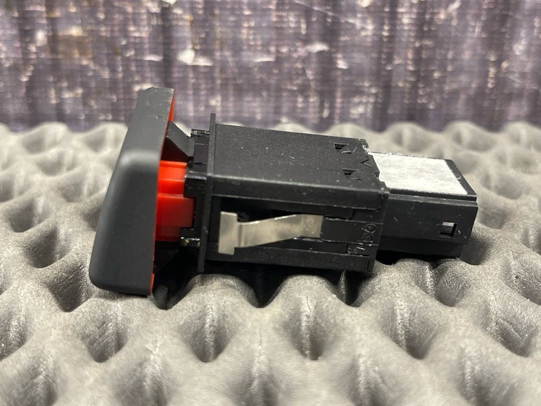 Кнопка аварийной остановки, 1030 рублей, Красноярск