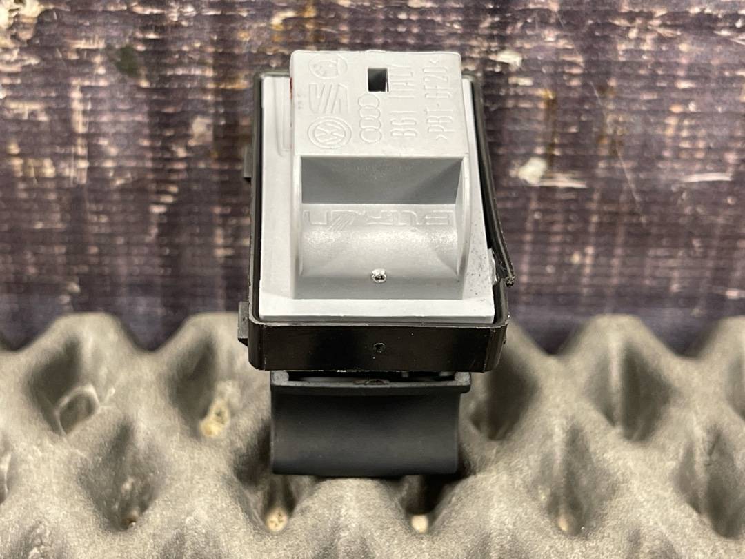 Кнопка стеклоподъемника, 570 рублей, Красноярск