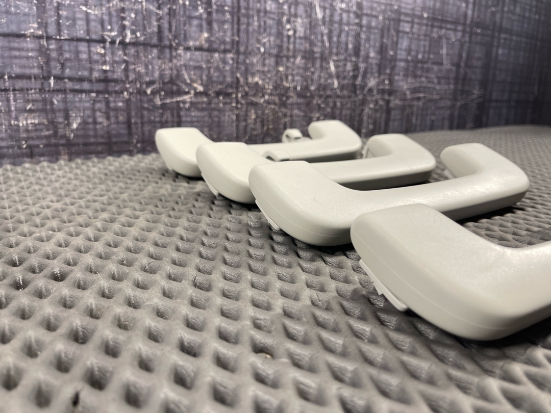 Потолочная ручка, 740 рублей, Красноярск