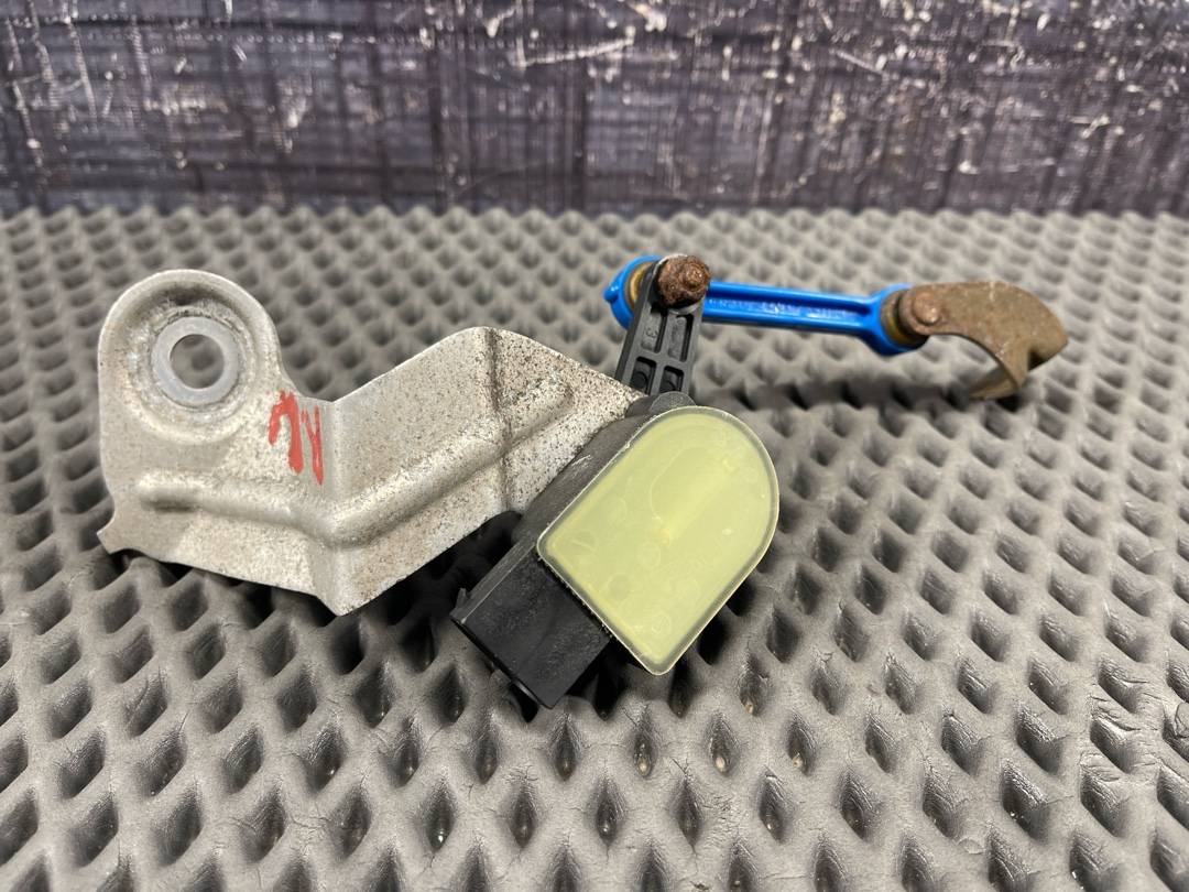 Датчик уровня подвески, 4360 рублей, Красноярск