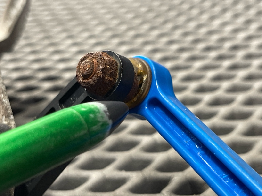 Датчик уровня подвески, 4360 рублей, Красноярск