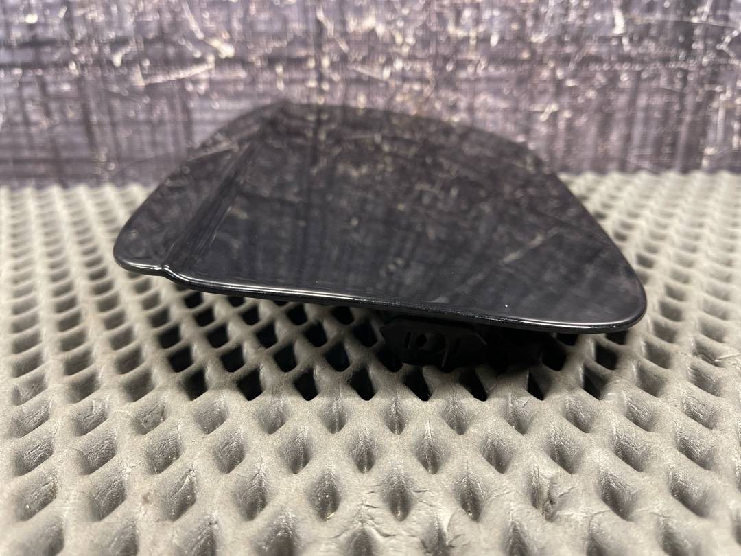 Лючок бензобака, 990 рублей, Красноярск