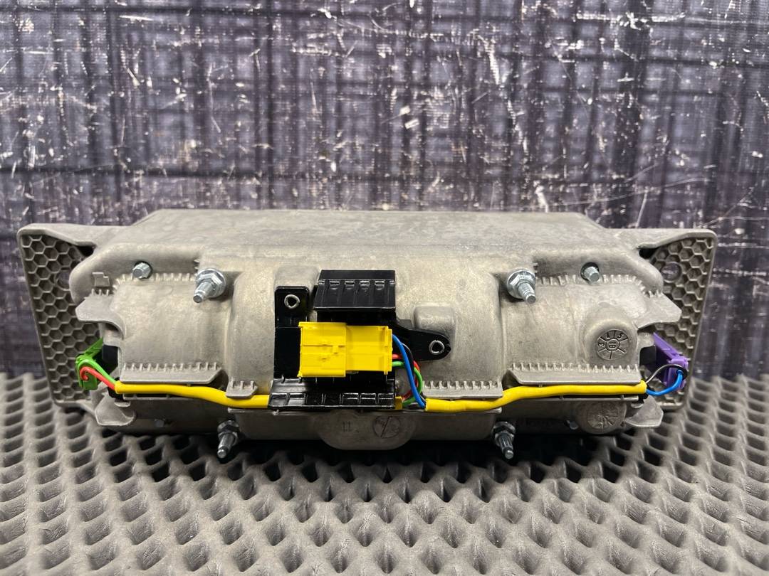 Подушка безопасности, 1620 рублей, Красноярск