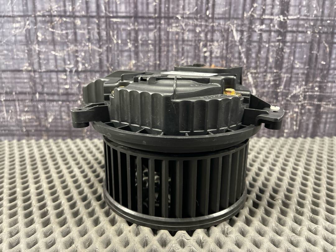 Мотор печки, 2560 рублей, Красноярск