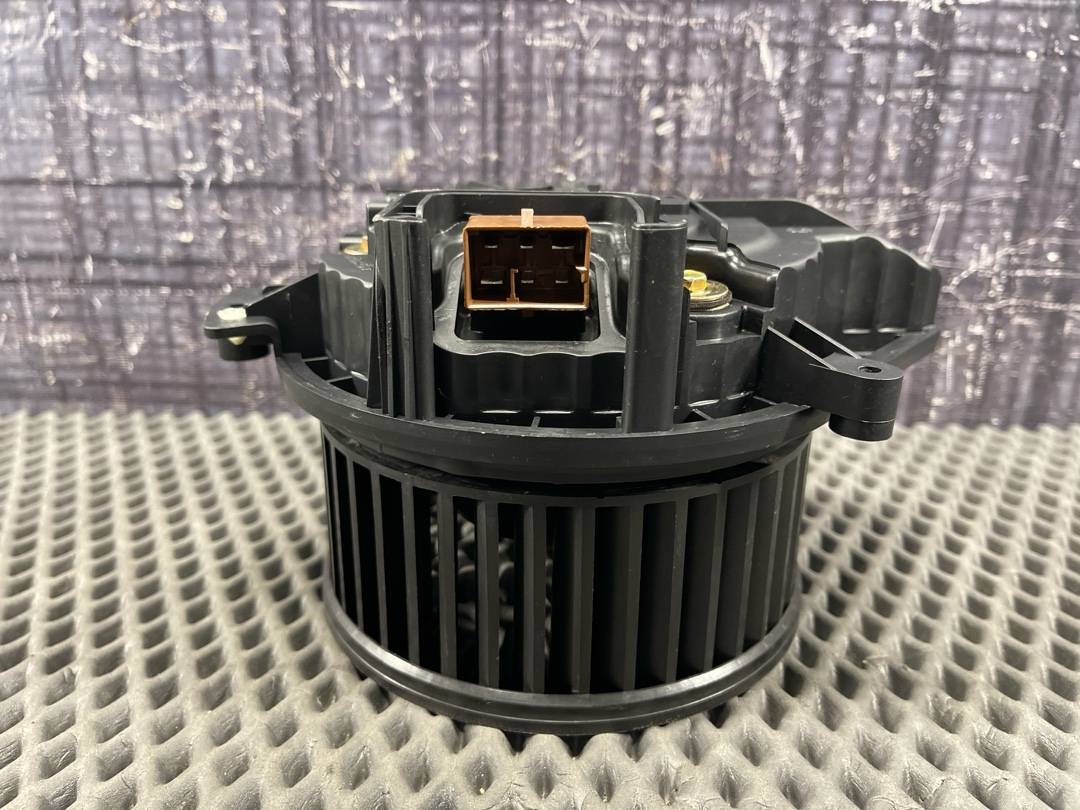 Мотор печки, 2560 рублей, Красноярск