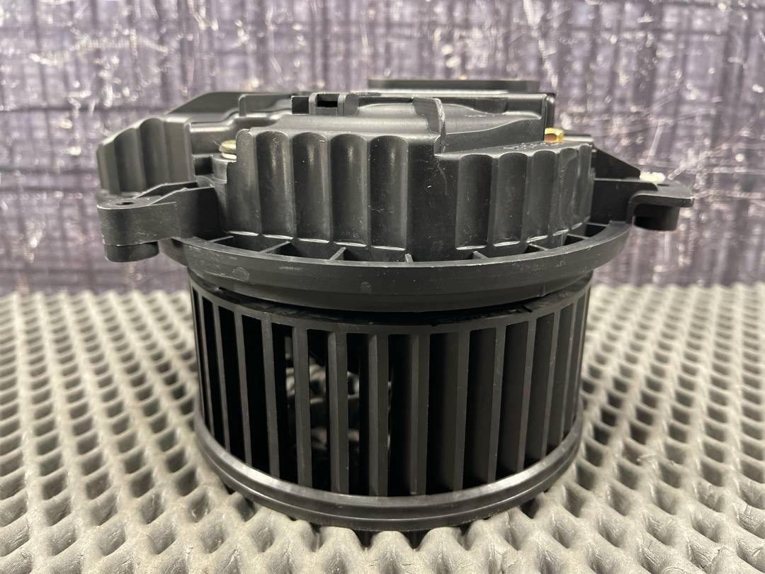 Мотор печки, 2560 рублей, Красноярск